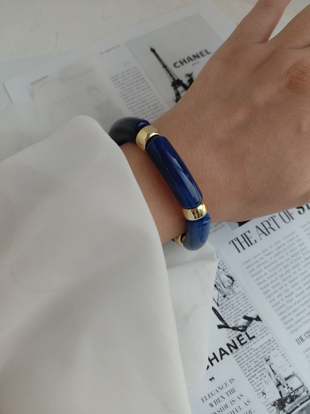دستبند کشی Zara